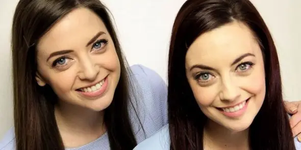 Birbirine çok benzeyen 2 kız