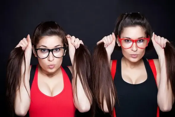 İkizimi Nasıl Bulurum sitesinden örnek kızlar