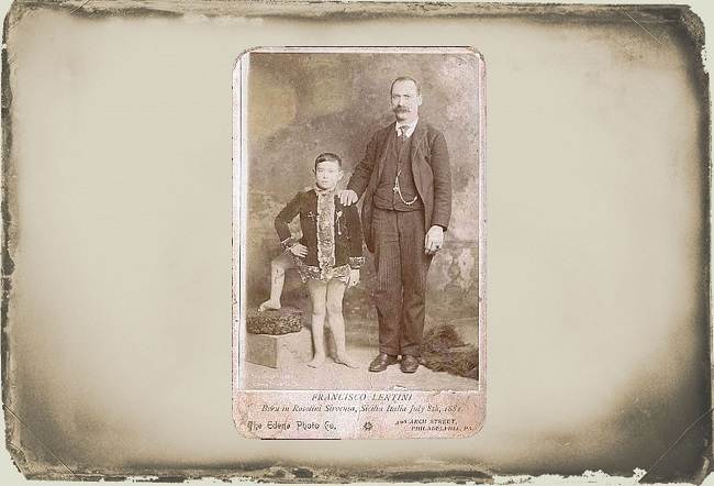 Frank Lentini Çocukken